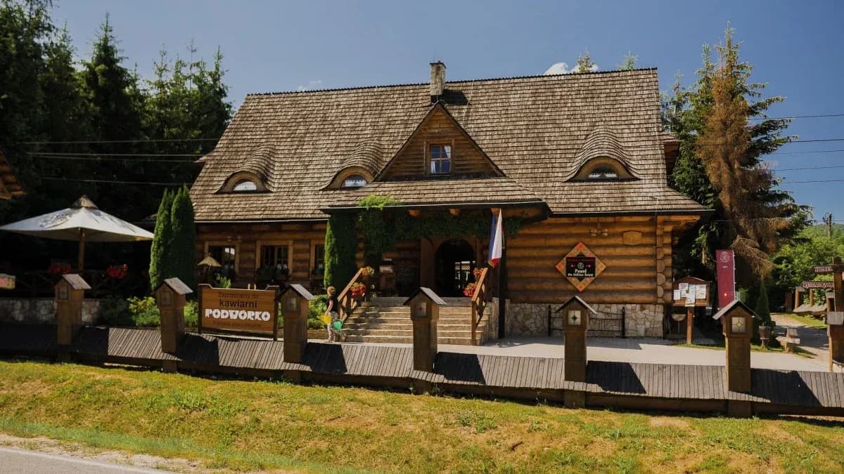 Ustrzyki Dolne gdzie zjeść: najlepsze restauracje, które musisz znać Ustrzyki Dolne gdzie zjeść: najlepsze restauracje, które musisz znać